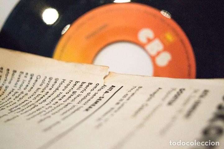 Discos de vinilo: OSKORRI SINGLE AITA-SEMEAK - Foto 3