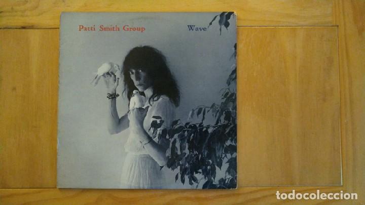 Discos de vinilo: Patti Smith Group &lrm;&ndash; Wave   / USA 1979 - Foto 2