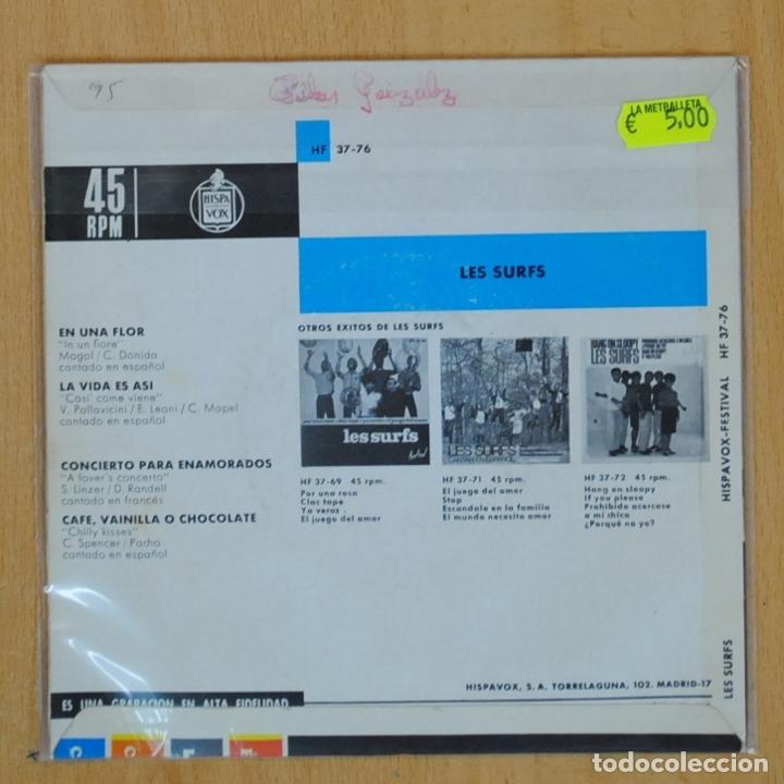 Discos de vinilo: LES SURFS - EN UNA FLOR + 3 - EP - Foto 2