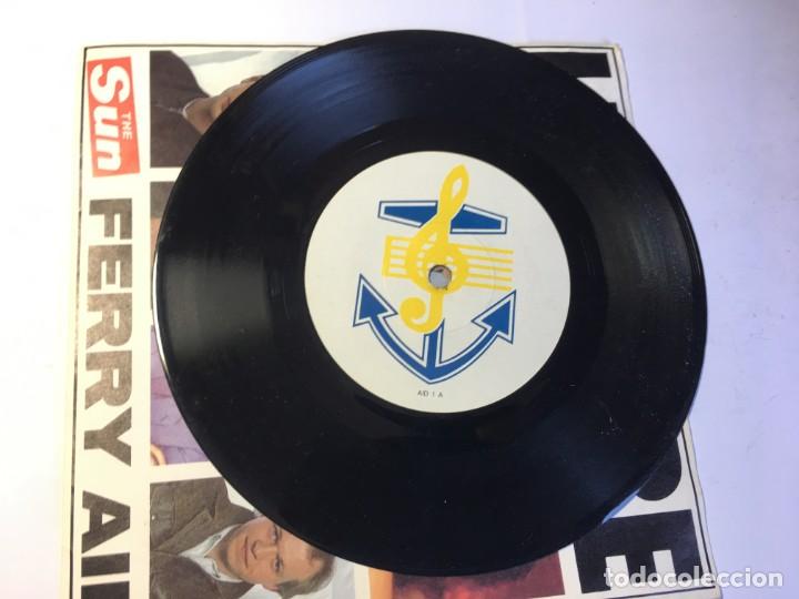 Discos de vinilo: SINGLE LET IT BE - THE SUN FERRY AID - Foto 4