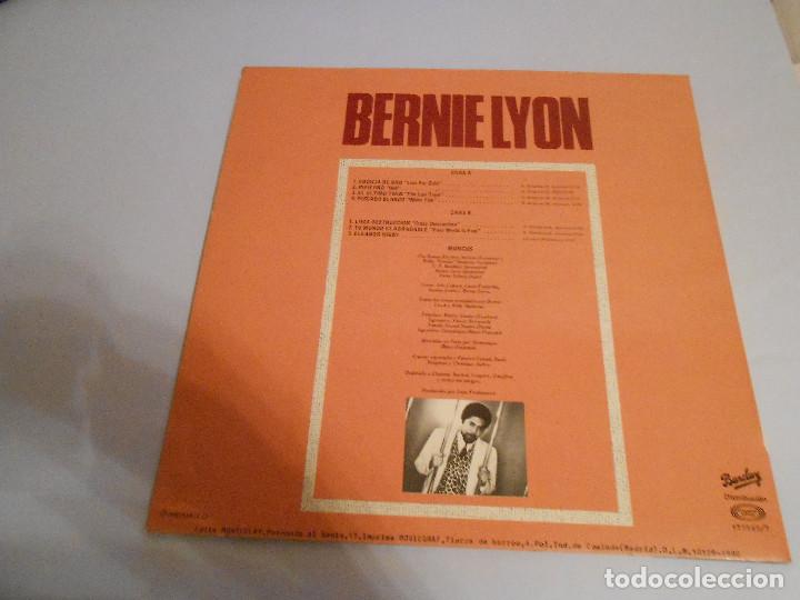 Discos de vinilo: REGGAE BERNIE LYON. 1980 - Foto 2
