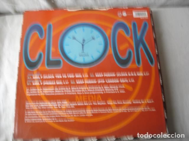 Discos de vinilo: Clock   Axel F / Keep Pushin - Foto 2