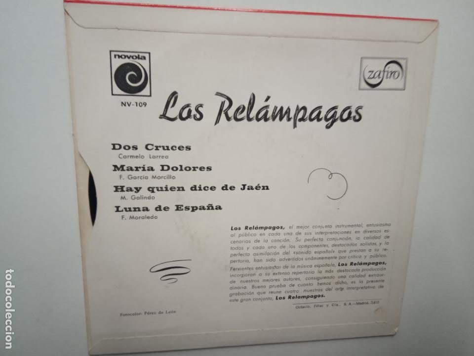 Discos de vinilo: LOS RELAMPAGOS- DOS CRUCES- EP 1965 - EXCELENTE ESTADO. - Foto 2 - 201906078