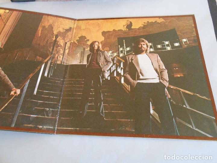 Discos de vinilo: BEE GEES - LIVING EYES - 1981 - Foto 4