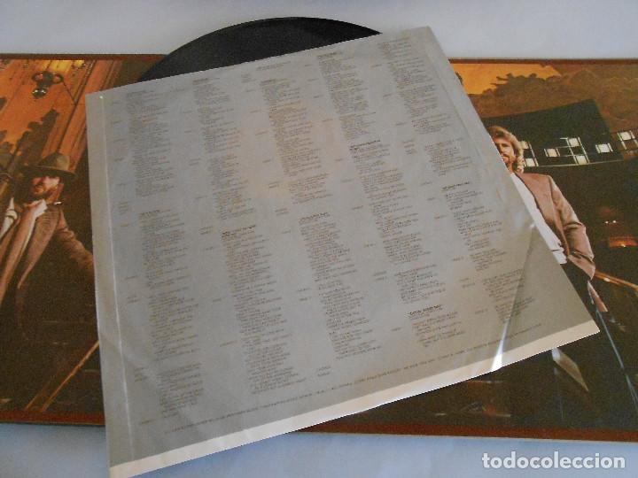Discos de vinilo: BEE GEES - LIVING EYES - 1981 - Foto 5