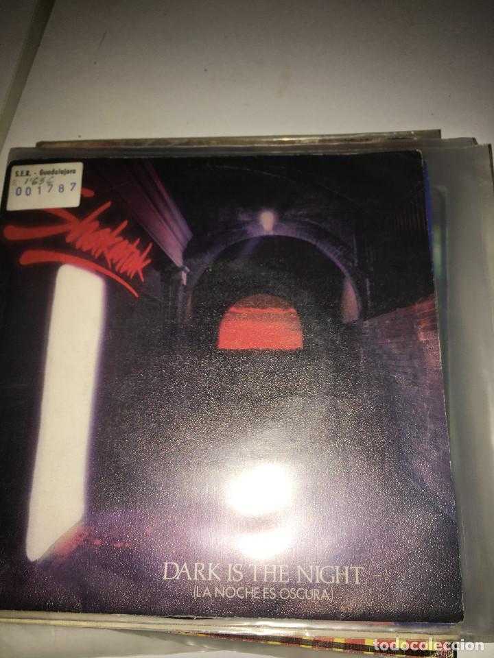 Discos de vinilo: SHAKATAK - DARK IS THE NIGHT - SINGLE - Foto 1