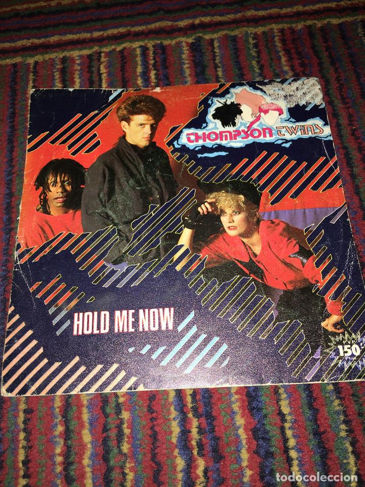 Discos de vinilo: Thompson twins. HOLD ME NOW SINGLE - Foto 1