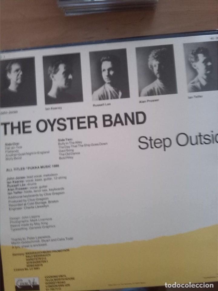 Discos de vinilo: THE OYSTER BAND - STEP OUTSIDE - Foto 2