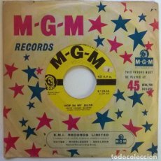 Discos de vinilo: CHUCK ALAIMO QUARTET. ROCKIN' IN G/ HOP IN MY JALOP. MGM, USA 1958 SINGLE. Lote 204099677