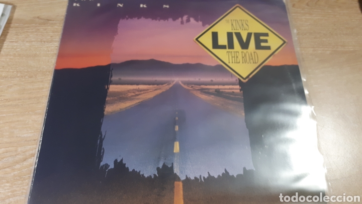 Discos de vinilo: THE KINKS LIVE THE ROAD - Foto 1