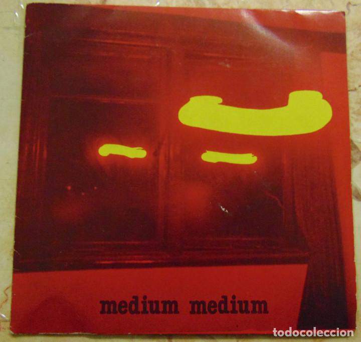 Discos de vinilo: Medium Medium &ndash; Hungry, So Angry / Nadsat Dream - SINGLE 1981 - Foto 1