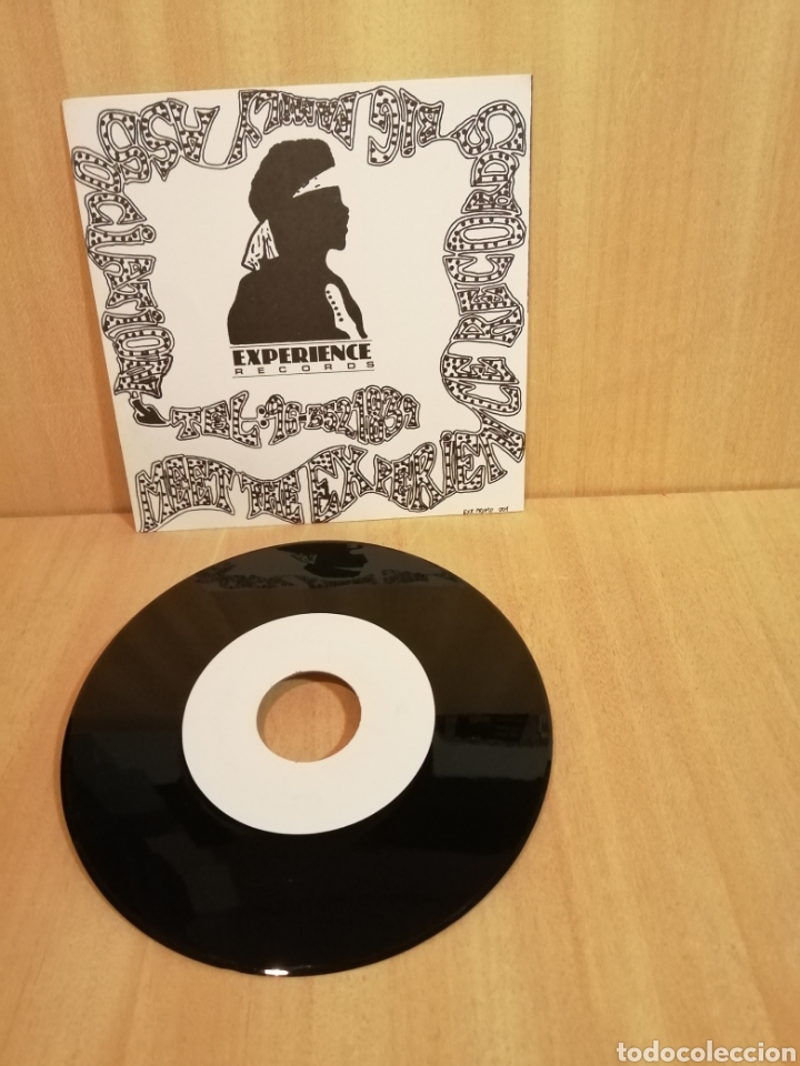 Discos de vinilo: R. C. Druids. Babe, its too late. 7 single sided. - Foto 2