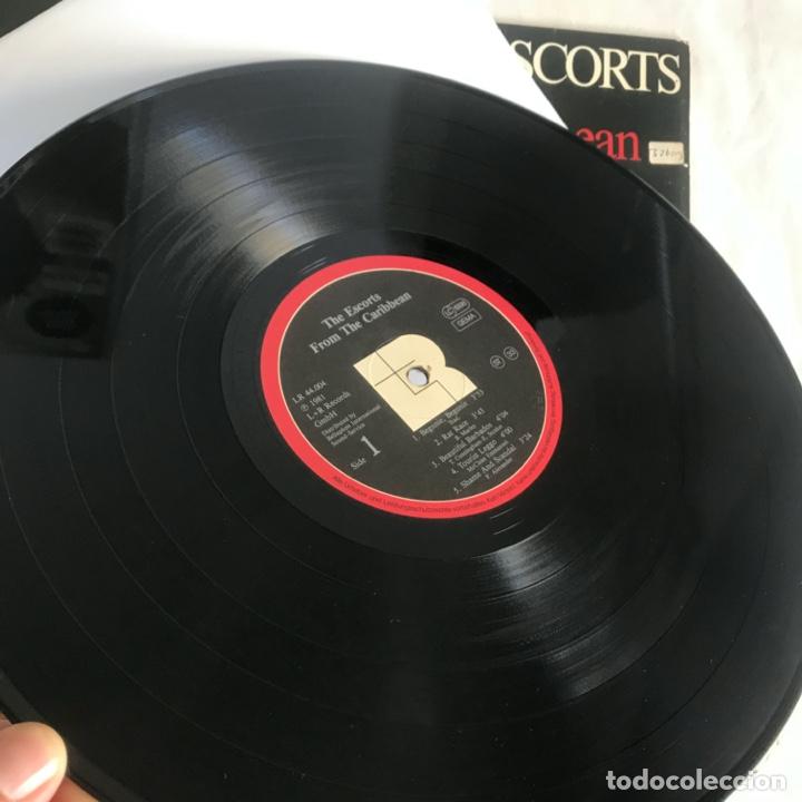 Discos de vinilo: The Escorts &ndash; From The Caribbean 1981 - Foto 4