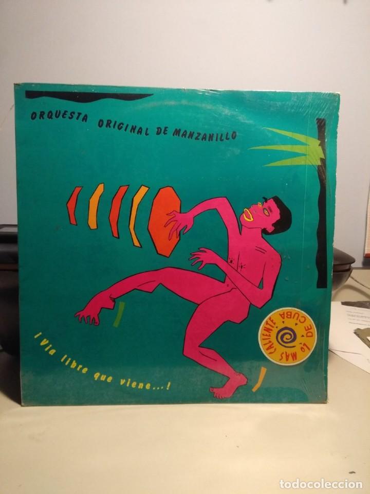 Discos de vinilo: LP ORQUESTA ORIGINAL DE MANZANILLO : &iexcl; VIA LIBRE QUE VIENE...! - Foto 1