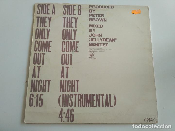 Discos de vinilo: Peter Brown (2) &lrm;&ndash; They Only Come Out At Night - Foto 2
