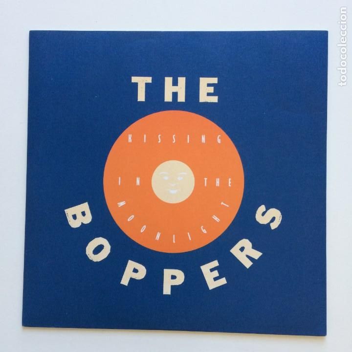 The Boppers Kissing In The Moonlight