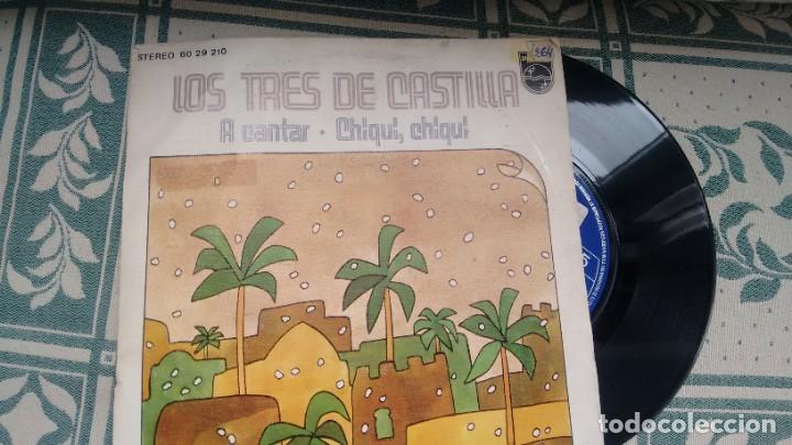 Discos de vinilo: SINGLE ( VINILO) DE LOS TRES DE CASTILLA A&Ntilde;OS 70 - Foto 1