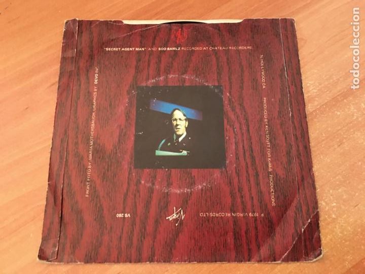 Discos de vinilo: DEVO (SECRET AGENT MAN) SINGLE 1979 (EPI18) - Foto 3
