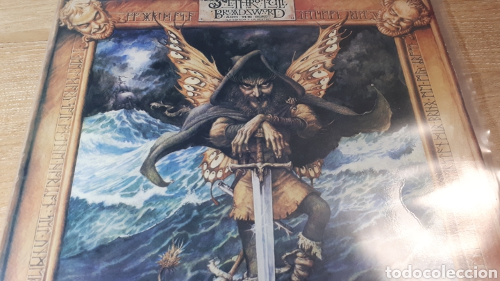 Discos de vinilo: JETHRO TULL BROADSWORD AND THE BEAST - Foto 1