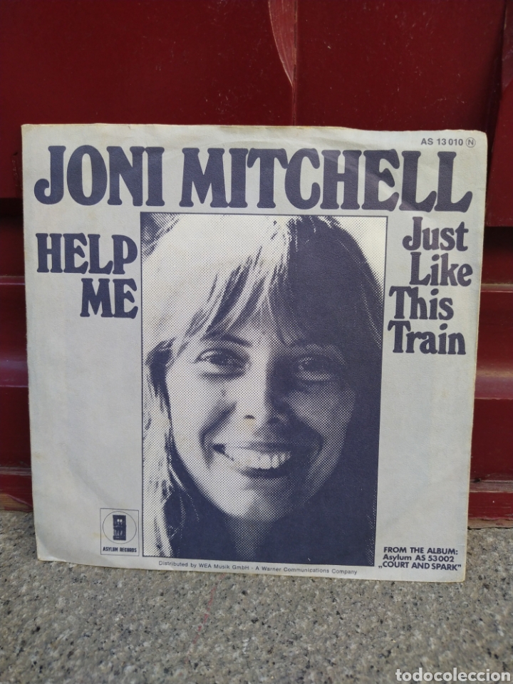 Discos de vinilo: Joni Mitchell&nbsp;&ndash;&nbsp;Help Me . Single germany 1974. Buen Estado - Foto 1