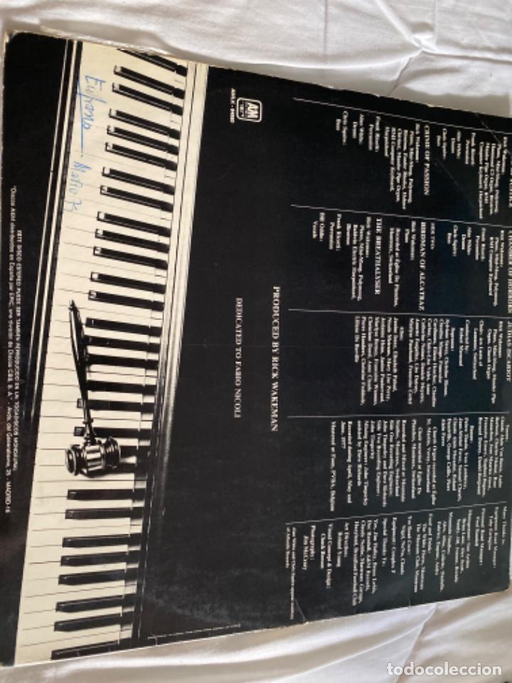 Discos de vinilo: ANTIGUO LP RICK WAKEMAN&rsquo;S CRIMINAL R&Eacute;CORD - Foto 2