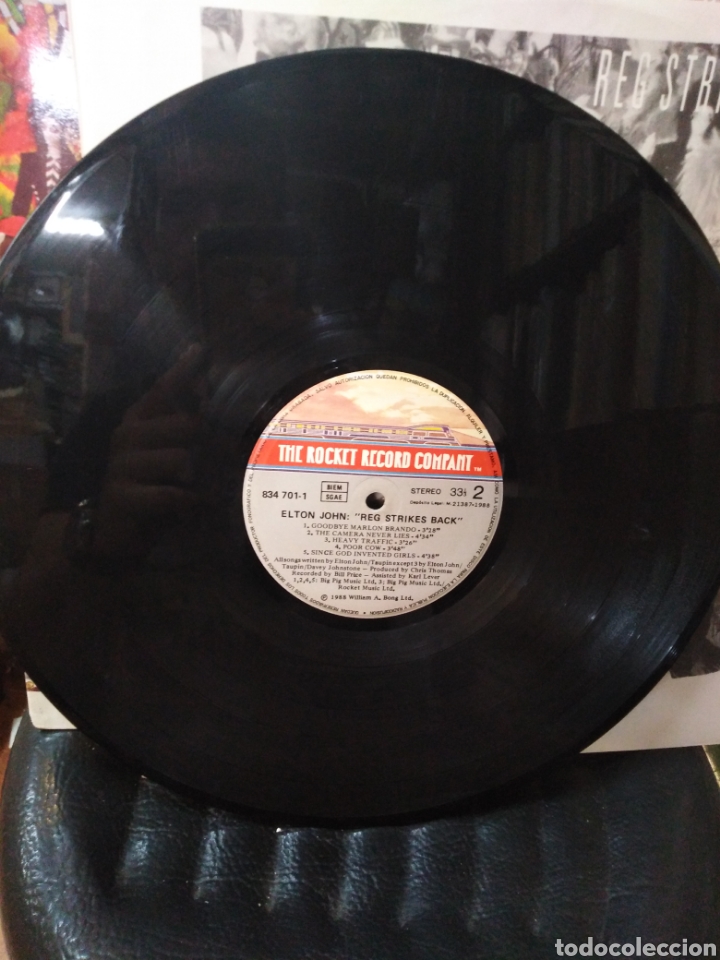 Discos de vinilo: ELTON JOHN-REG STRIKES BACK-LP, A&Ntilde;O 1988 - Foto 9