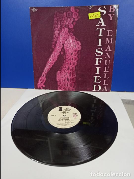 Discos de vinilo: MAXI SINGLE DISCO VINILO - EMANUELLA - SATISFIED - Foto 2