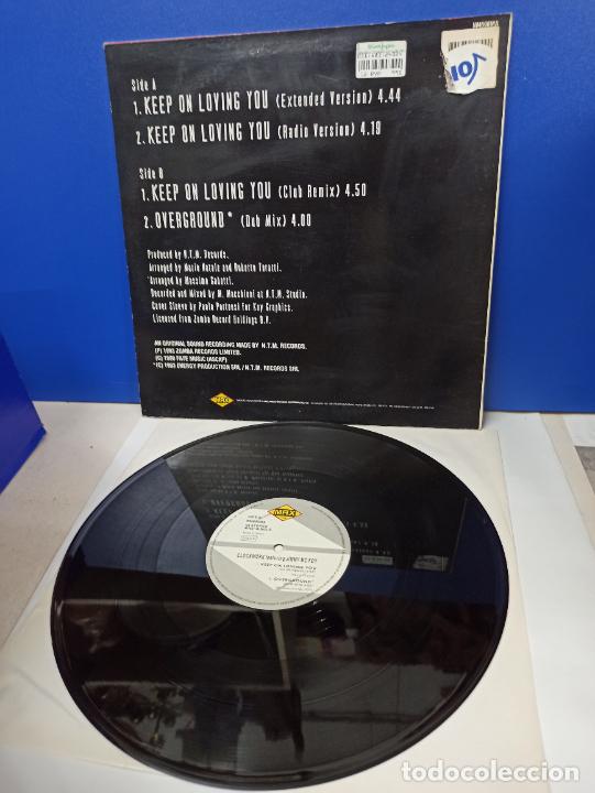 Discos de vinilo: MAXI SINGLE DISCO VINILO - CLOCKWORK FEATURING JIMMY MCFOY - KEEP ON LOVING YOU - Foto 3