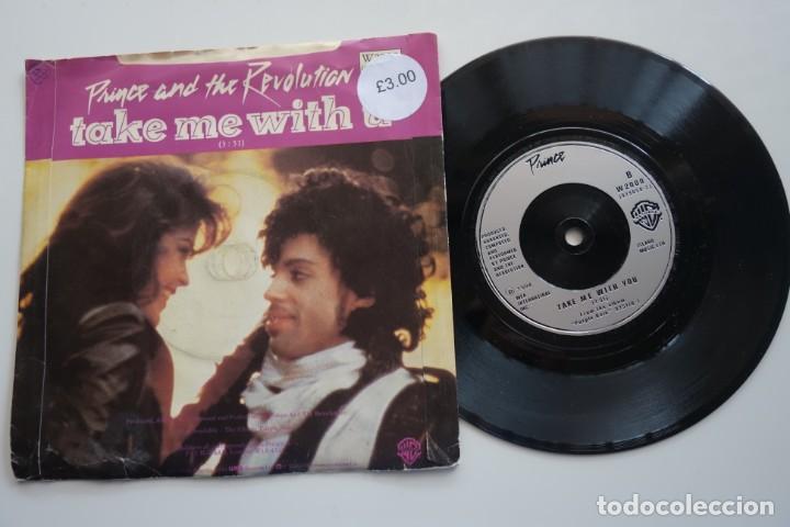 Discos de vinilo: PRINCE: Lets Go Crazy. Single 7&rdquo; vinilo original UK. W2000 - Foto 2
