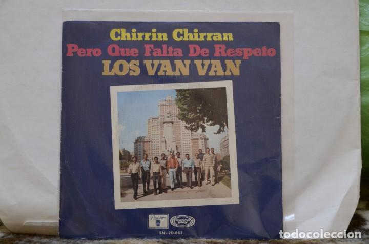 Discos de vinilo: DISCO VINILO SINGLES LOS VAN VAN - Foto 1