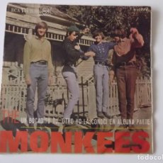 Discos de vinilo: THE MONKEES - UN BOCADITO TU, OTRO YO / LA CONOCÍ EN ALGUNA PARTE