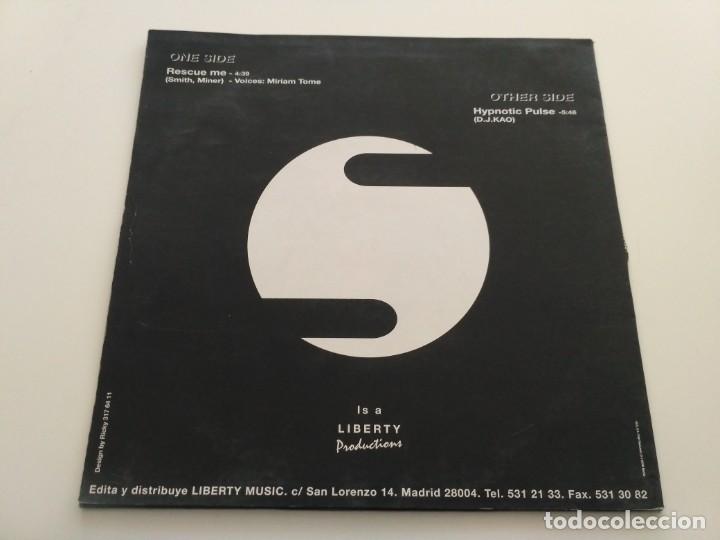 Discos de vinilo: Light Choice - Rescue Me - Foto 2