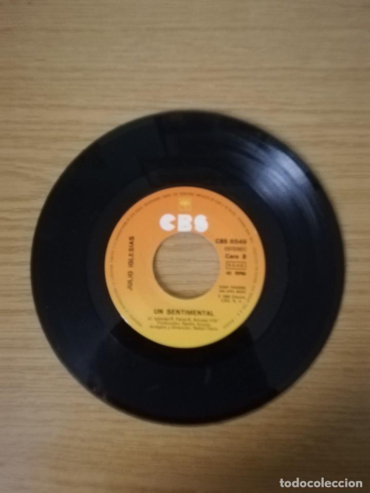 Discos de vinilo: Julio Iglesias. Hey / Un sentimental - Foto 3