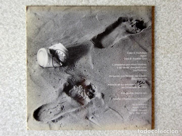 Discos de vinilo: LOS PROTONES.FOOTSTEPS + 1...PROMO..EX - Foto 2
