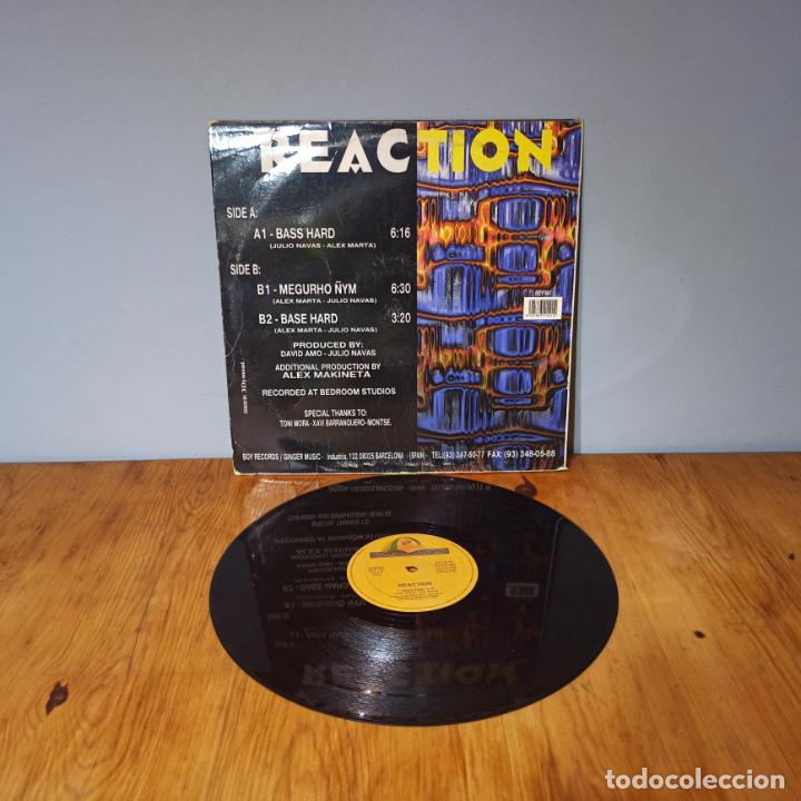 Discos de vinilo: MAXI SINGLE DISCO VINILO - REACTION - BASS HARD - Foto 2