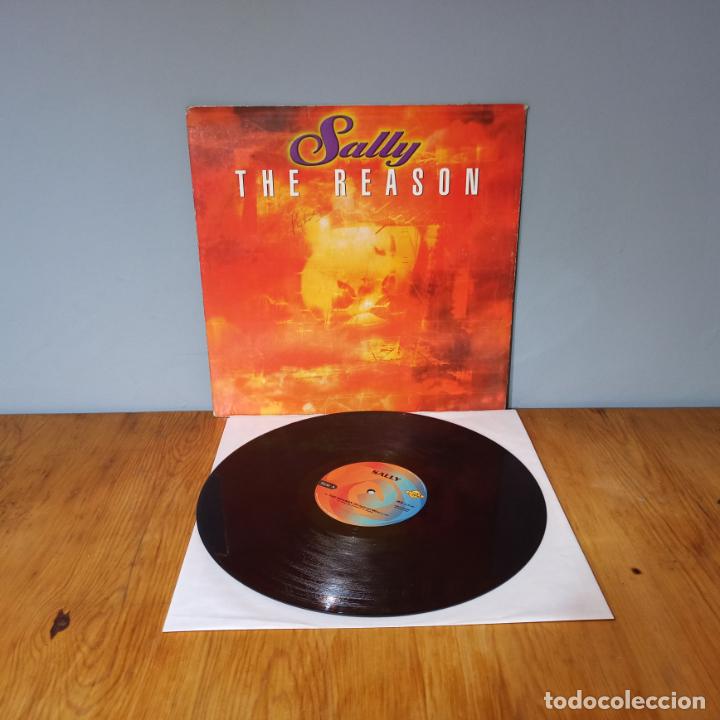 Discos de vinilo: MAXI SINGLE DISCO VINILO - SALLY - THE REASON - Foto 1