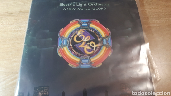 Discos de vinilo: ELECTRIC LIGHT ORCHESTRA A NEW WORLD RECORD - Foto 1