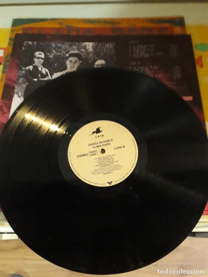 Discos de vinilo: Lp Danza Invisible. Clima raro - Foto 3