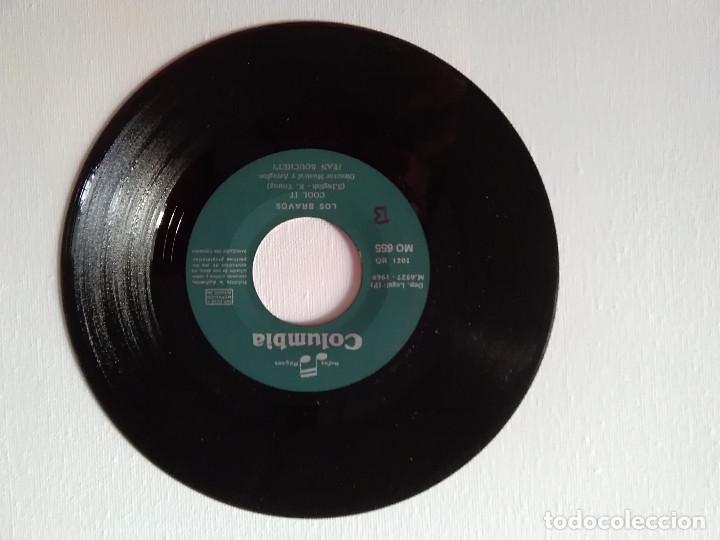 Discos de vinilo: SINGLE - LOS BRAVOS - SAVE ME, SAVE ME / COOL IT - Foto 4