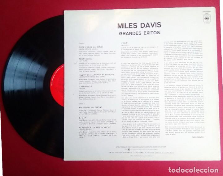 Discos de vinilo: MILES DAVIS - GREATEST HITS - LP VINILO - EXCELENTE - Foto 2