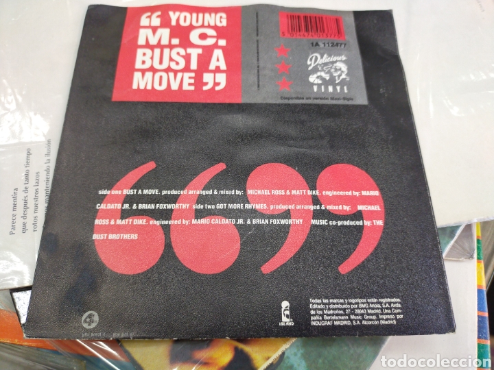 Discos de vinilo: Young m.c. single must a move Espa&ntilde;a 1989 - Foto 2