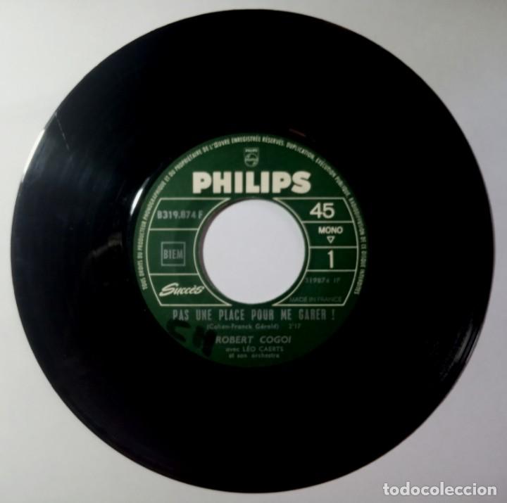 Discos de vinilo: ROBERT COGOI - pas une place pour / ma solitude - SINGLE FRANCES - PHILIPS - Foto 3