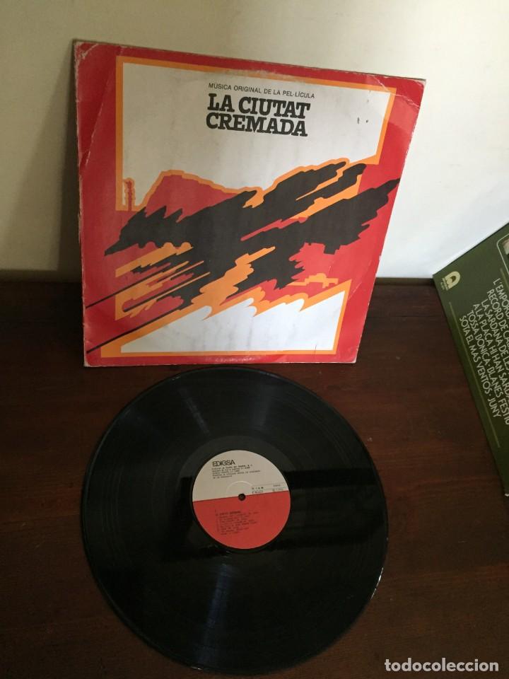 Discos de vinilo: vinilo la ciutat cremada - Foto 1