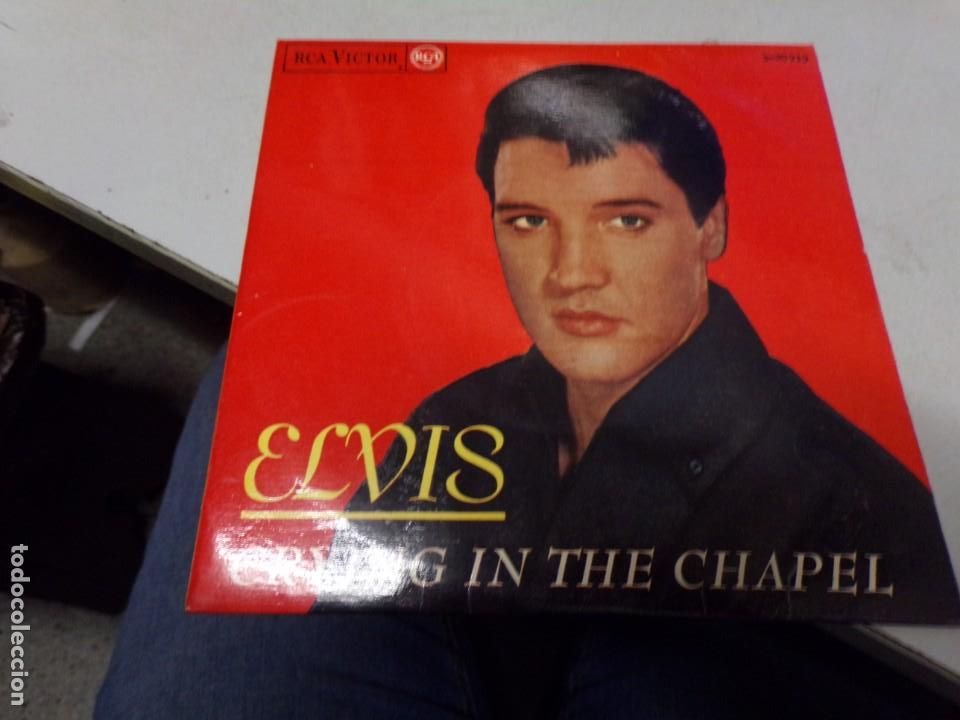 Discos de vinilo: ESTAMOS LIQUIDANDO. Elvis - crying in the chapel - Foto 1