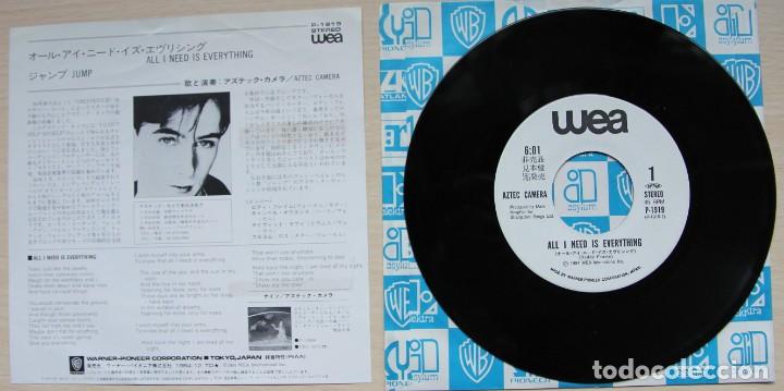 Discos de vinilo: aztec camera - all i need is everything - single fabricado en japon - Foto 2