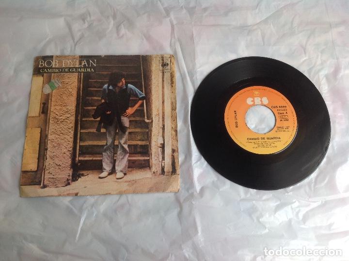 Discos de vinilo: An8. LP BOB DYLAN CAMBIO GUARDIA - Foto 1