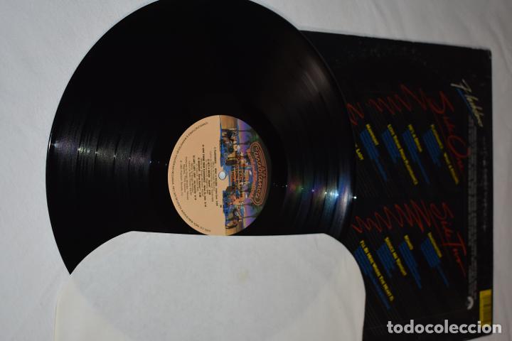 Discos de vinilo: DISCO LP VINILO FLASHDANCE WHAT A FEELING IMAGINATION MANIAC 1983 - Foto 3