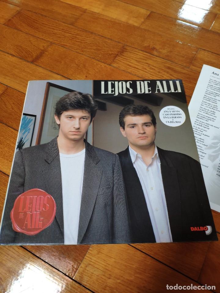 Discos de vinilo: LP de vinilo del grupo lejos de all&iacute; - Foto 1