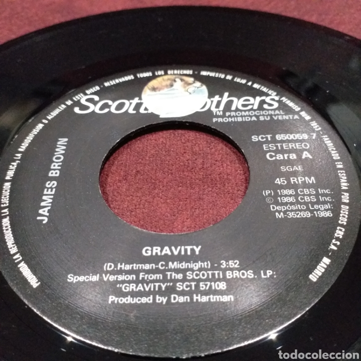 Discos de vinilo: JAMES BROWN - GRAVITY - SINGLE 7&rdquo; - Foto 3