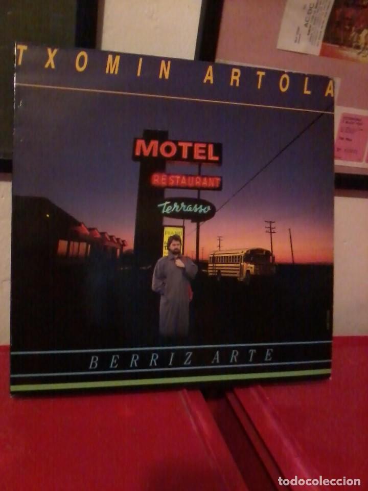 Discos de vinilo: Txomin Artola Berriz Arte Como nuevo - Foto 1